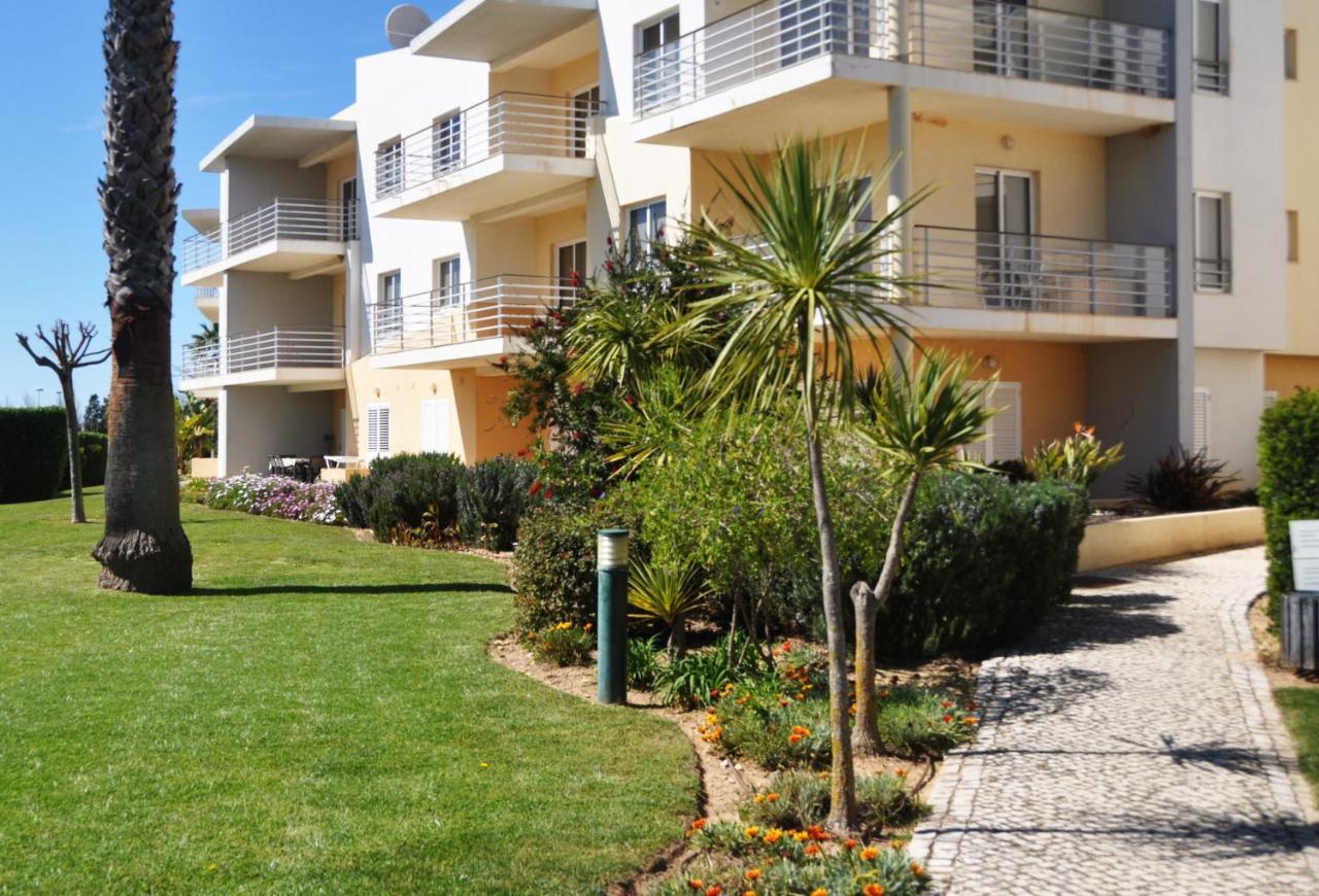 Sea And Pool At Vila Da Praia Alvor Exterior photo